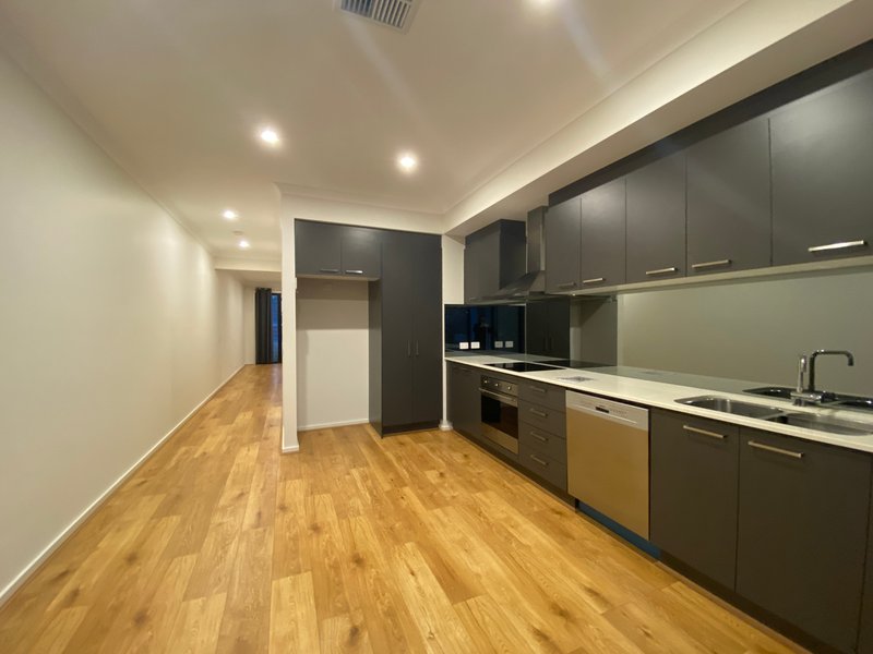 Photo - 49 Saltbush Lane, West Lakes SA 5021 - Image 4