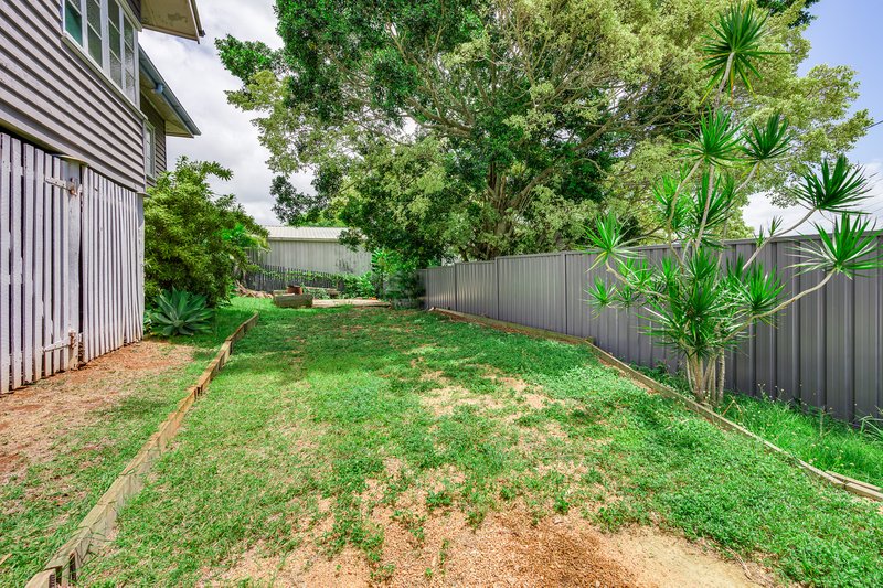 Photo - 49 Scenery Street, West Gladstone QLD 4680 - Image 15