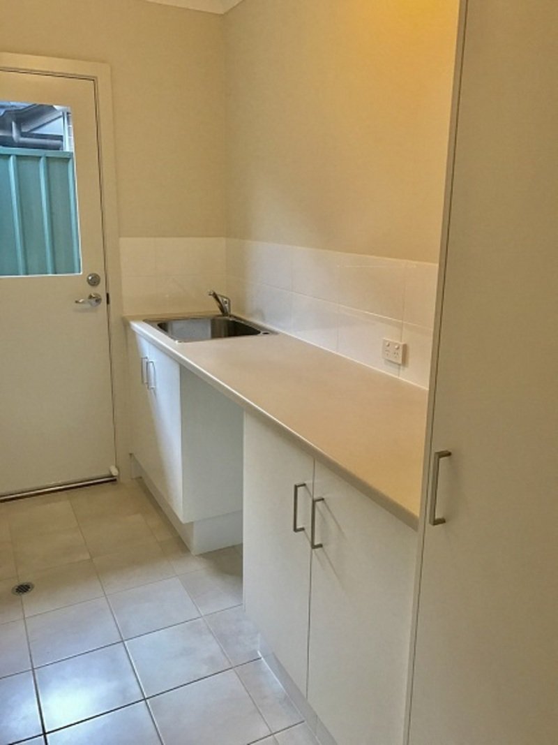 Photo - 49 Seaway Road, Hallett Cove SA 5158 - Image 3