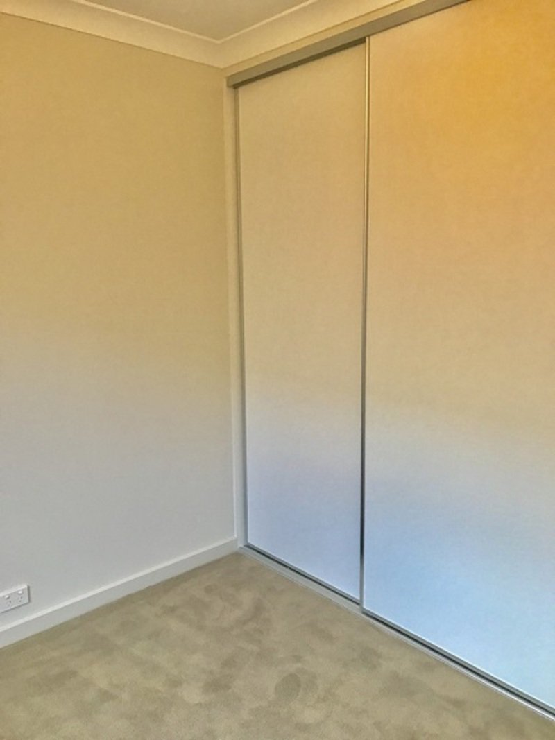 Photo - 49 Seaway Road, Hallett Cove SA 5158 - Image 7