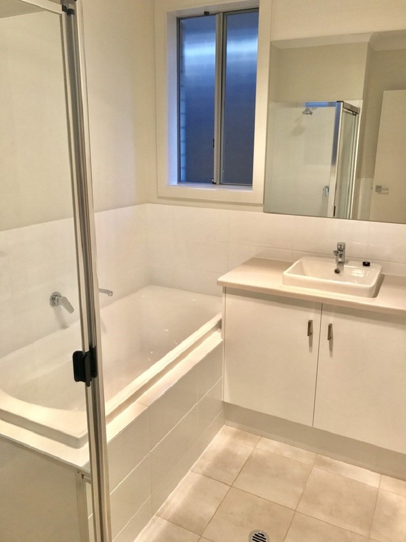 Photo - 49 Seaway Road, Hallett Cove SA 5158 - Image 8