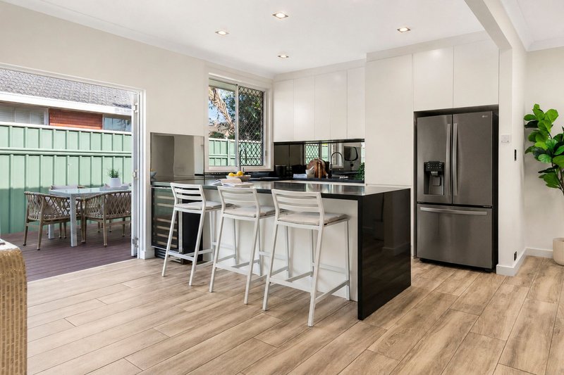 Photo - 4/9 Solander Street, Monterey NSW 2217 - Image 1