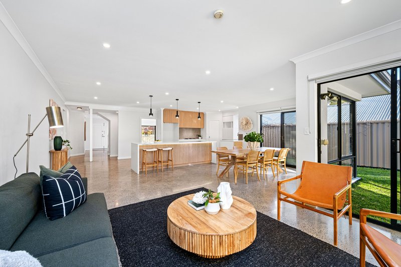 Photo - 49 Somerset Crescent, Mosman Park WA 6012 - Image 2