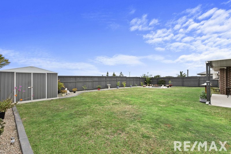 Photo - 49 Spring Way, Nikenbah QLD 4655 - Image 18