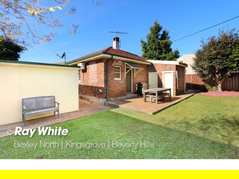 Photo - 49 Staples Street, Kingsgrove NSW 2208 - Image 7