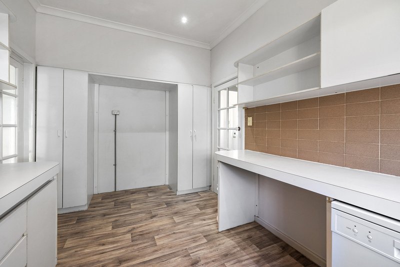 Photo - 49 Strickland Street, Mount Claremont WA 6010 - Image 10