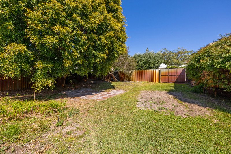 Photo - 49 Strickland Street, Mount Claremont WA 6010 - Image 16