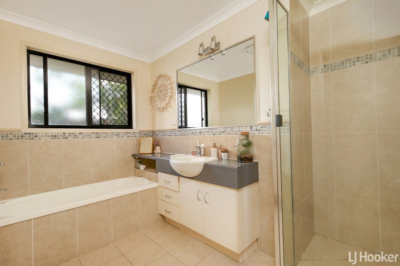 Photo - 49 Sunset Drive, Norman Gardens QLD 4701 - Image 16