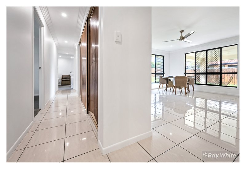 Photo - 49 Sunset Drive, Norman Gardens QLD 4701 - Image 13