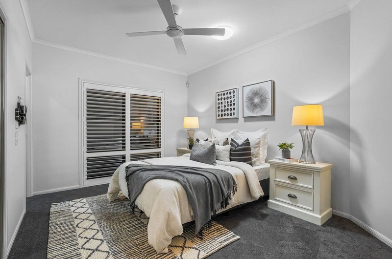 Photo - 49 Talltrees Circuit, Wakerley QLD 4154 - Image 11