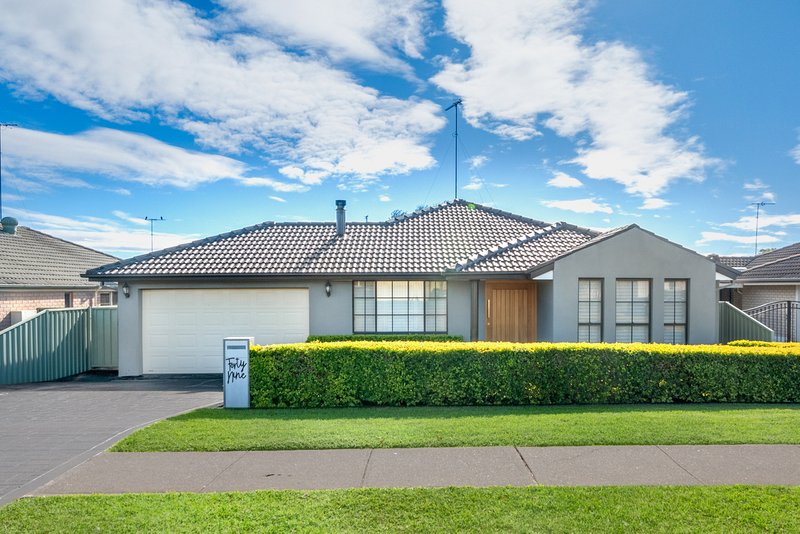 49 The Lakes Drive, Glenmore Park NSW 2745