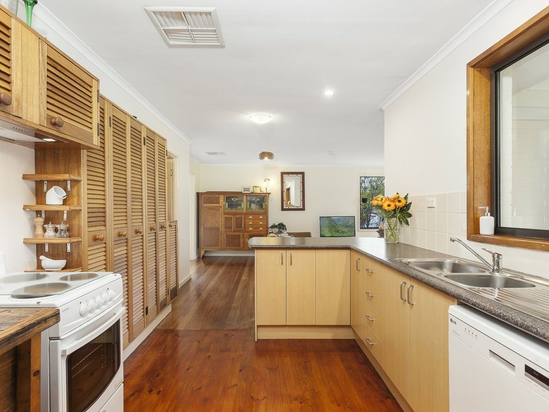 Photo - 49 Theodore Street, Curtin ACT 2605 - Image 3