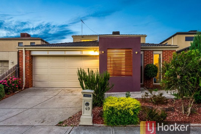 49 Tomasetti Crescent, Narre Warren VIC 3805