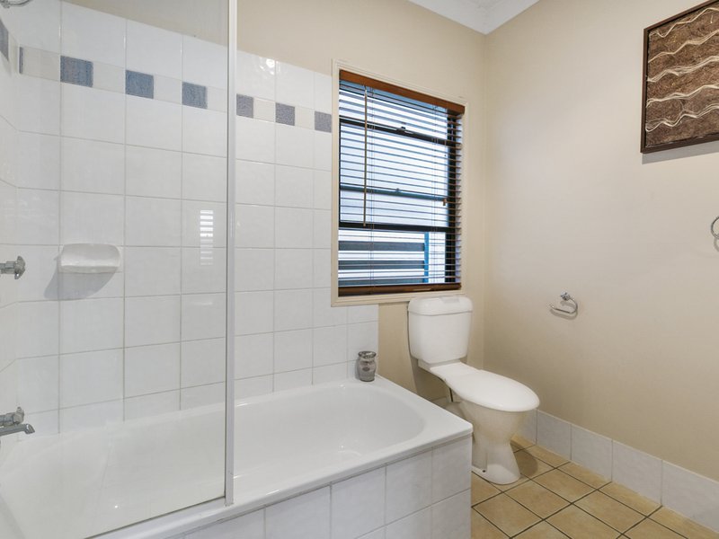 Photo - 49 Toohey Road, Tarragindi QLD 4121 - Image 13