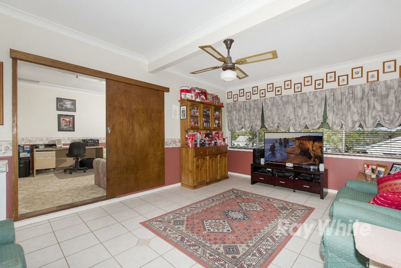 Photo - 49 Turnbull Street, Fennell Bay NSW 2283 - Image 5