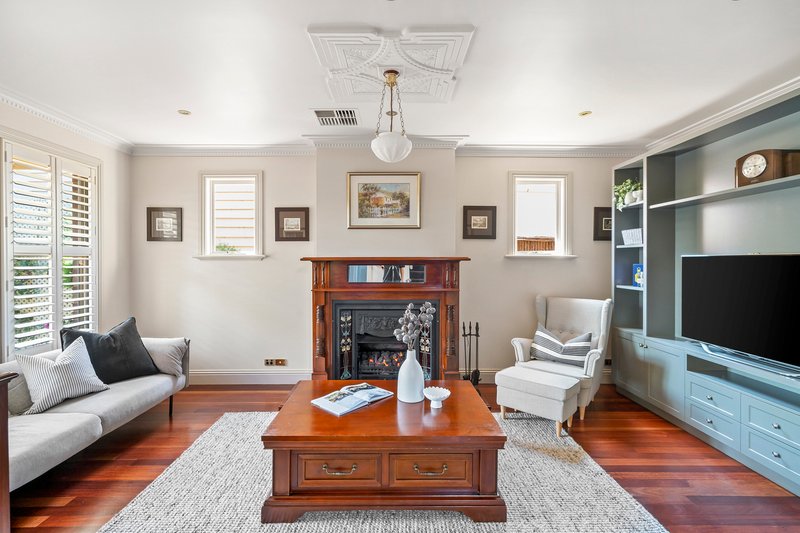 Photo - 49 Twyford Street, Williamstown VIC 3016 - Image 6