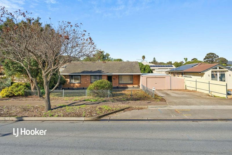 Photo - 49 Valiant Road, Holden Hill SA 5088 - Image 3