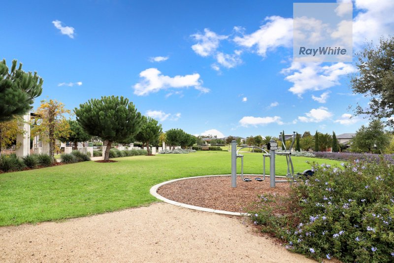 Photo - 49 Venezia Promenade, Greenvale VIC 3059 - Image 16