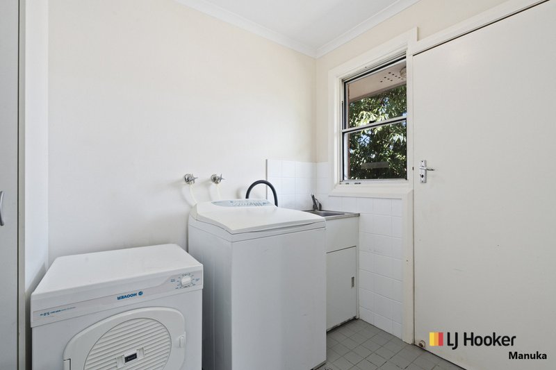 Photo - 49 Walker Crescent, Narrabundah ACT 2604 - Image 11