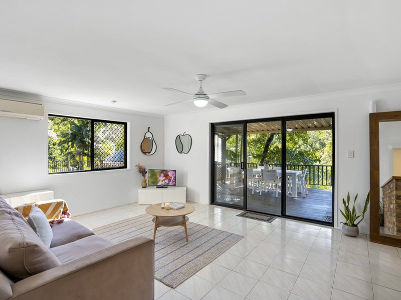 Photo - 49 Wallaby Drive, Mudgeeraba QLD 4213 - Image 5