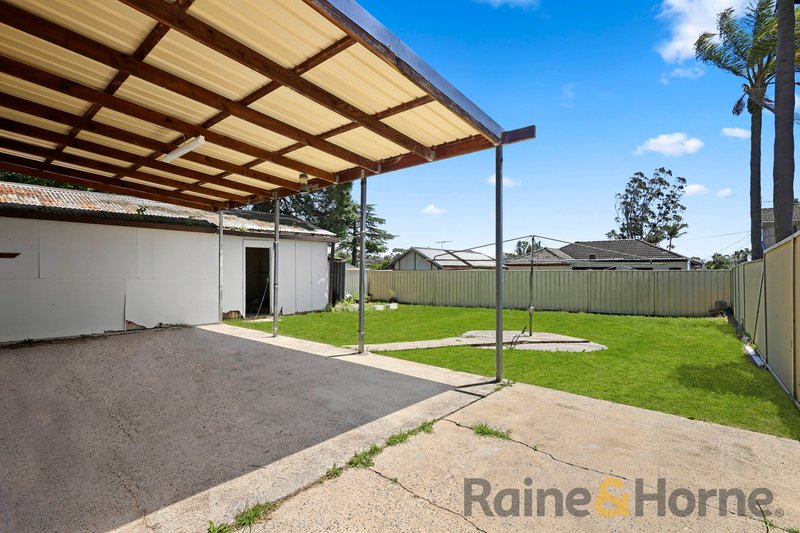 Photo - 49 Waminda Avenue, Campbelltown NSW 2560 - Image 6