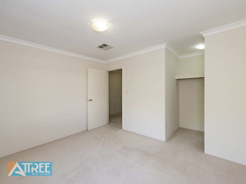 Photo - 49 Waterview Parade, Southern River WA 6110 - Image 18
