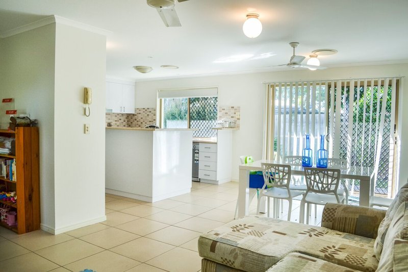 Photo - 4/9 Watson Street, Pialba QLD 4655 - Image 5