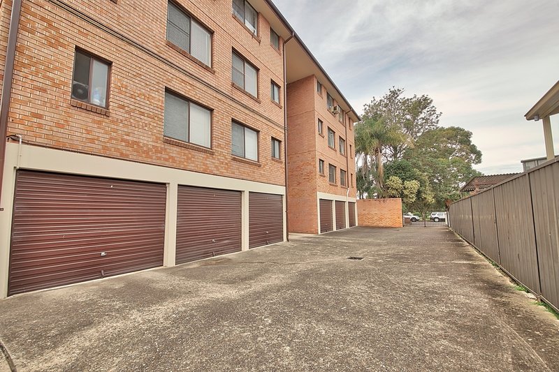 Photo - 4/9 Wilde Street, Carramar NSW 2163 - Image 7