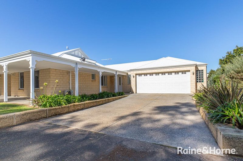 Photo - 49 William Street, Boyanup WA 6237 - Image 2