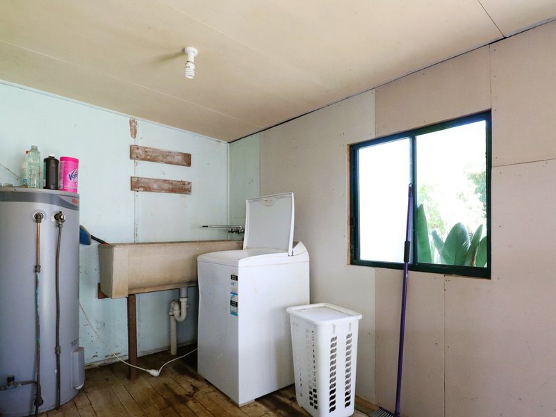 Photo - 49 William Street, Surat QLD 4417 - Image 10