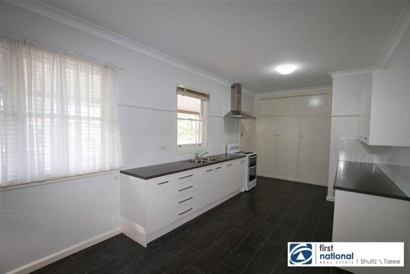 Photo - 49 Wingham Road, Taree NSW 2430 - Image 2