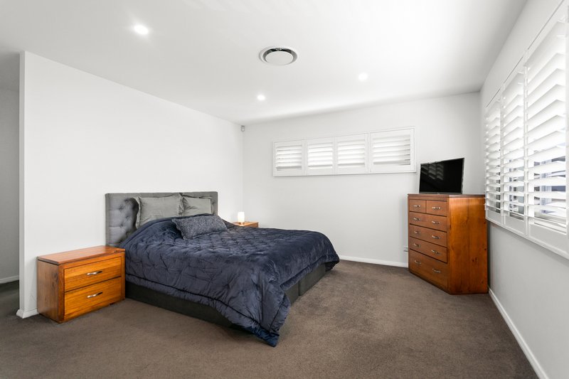 Photo - 49 Woolgunyah Parkway, Flinders NSW 2529 - Image 6