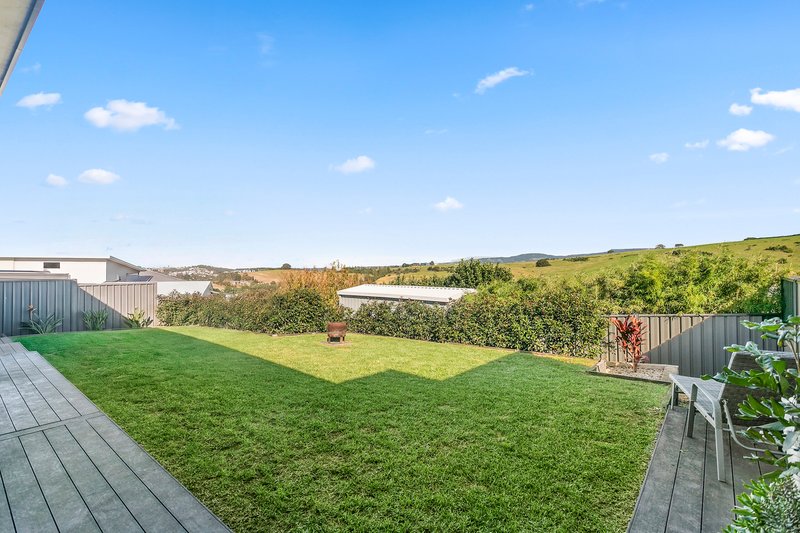 Photo - 49 Woolgunyah Parkway, Flinders NSW 2529 - Image 8