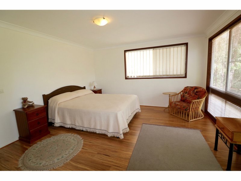 Photo - 49 Woollamia Road, Falls Creek NSW 2540 - Image 16