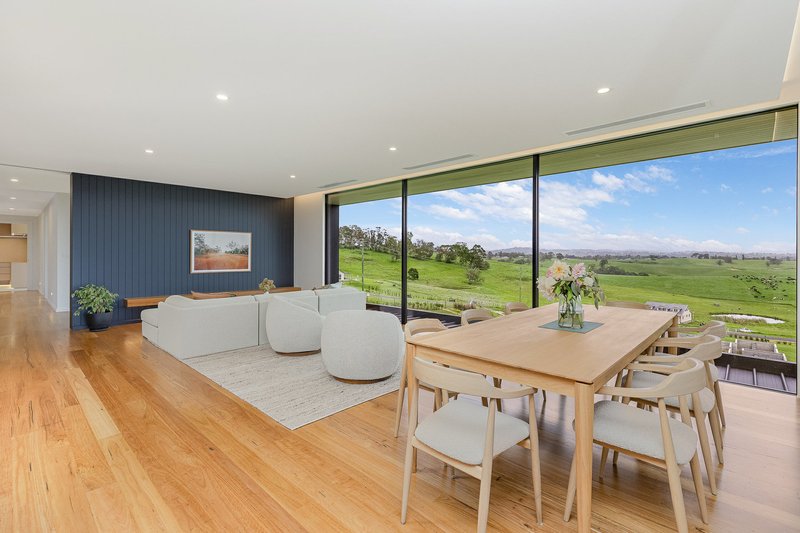 Photo - 49 Wumbalwarra Drive, Bega NSW 2550 - Image 7
