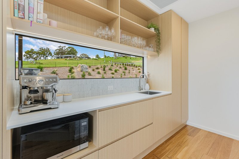 Photo - 49 Wumbalwarra Drive, Bega NSW 2550 - Image 10