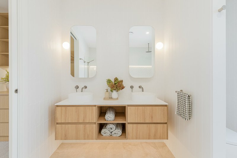 Photo - 49 Wumbalwarra Drive, Bega NSW 2550 - Image 18