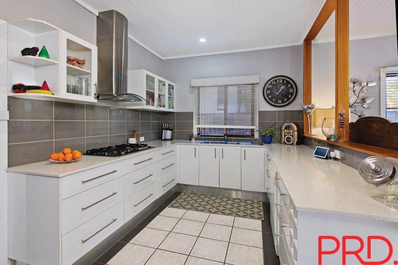 Photo - 490 Ocean Drive, Laurieton NSW 2443 - Image 3