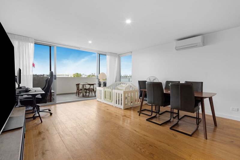 Photo - 4904/61 Investigator Drive, Robina QLD 4226 - Image 4