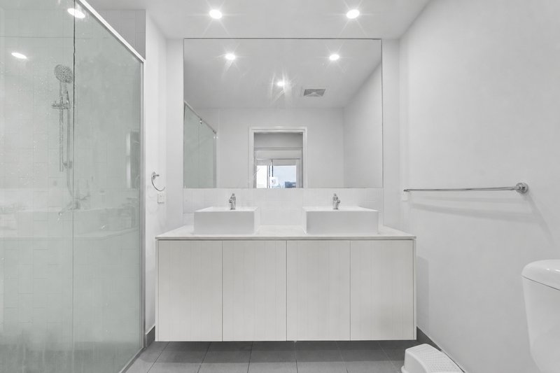 Photo - 4904/61 Investigator Drive, Robina QLD 4226 - Image 6
