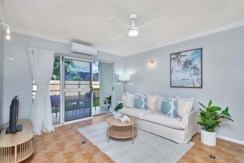 Photo - 4/91-93 Moore Street, Trinity Beach QLD 4879 - Image 3