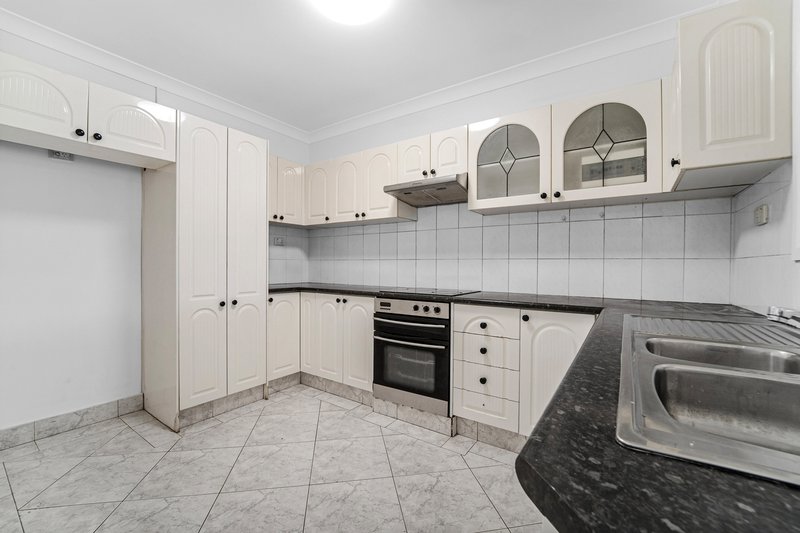 Photo - 4/91 Cragg Street, Condell Park NSW 2200 - Image 3