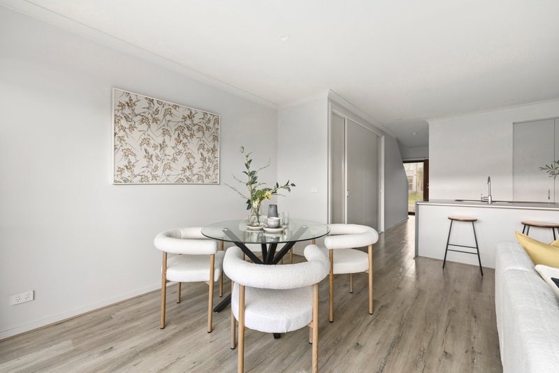 Photo - 491 Harvest Home Road, Epping VIC 3076 - Image 3
