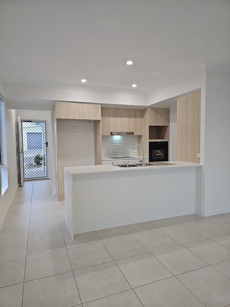 Photo - 49/1 Mckenzie Road, Mango Hill QLD 4509 - Image 5