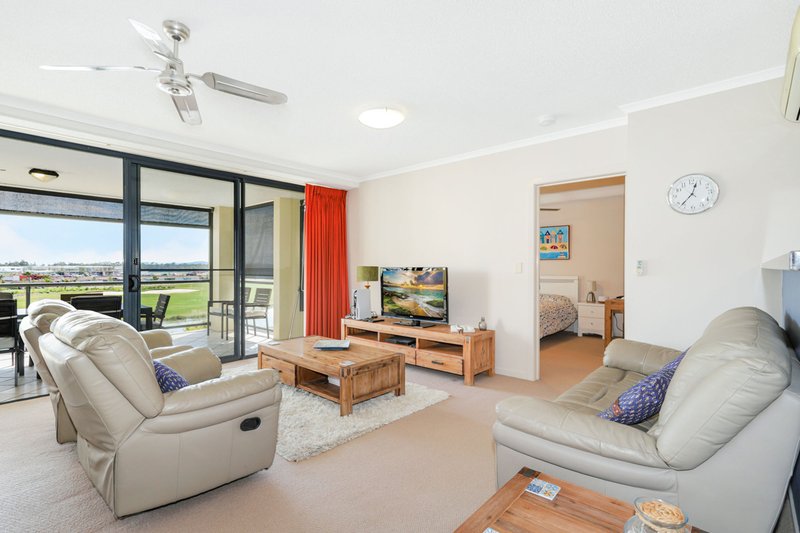 Photo - 49/1 Millennium Circuit, Pelican Waters QLD 4551 - Image 10