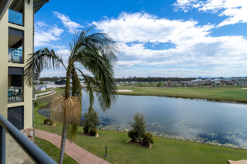 Photo - 49/1 Millennium Circuit, Pelican Waters QLD 4551 - Image 11