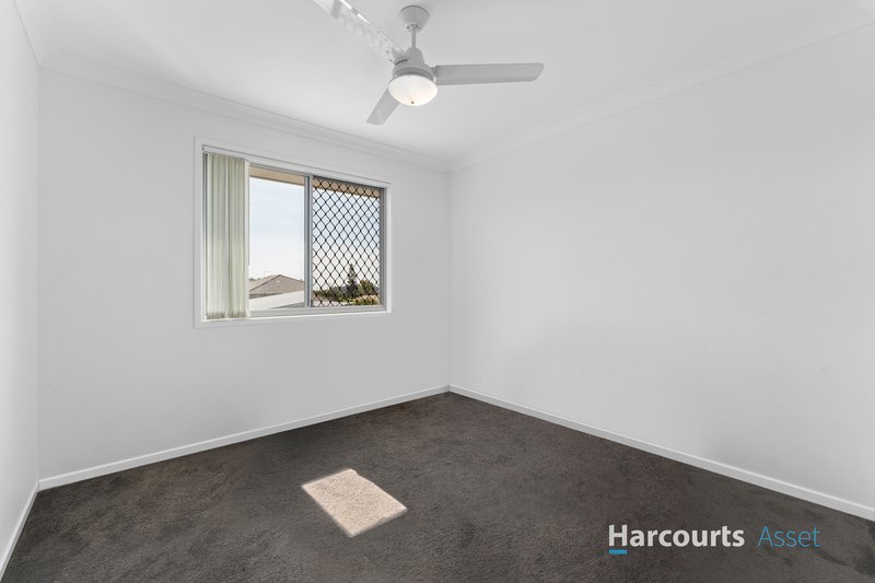 Photo - 49/12 Kimberley Close, Redbank Plains QLD 4301 - Image 9