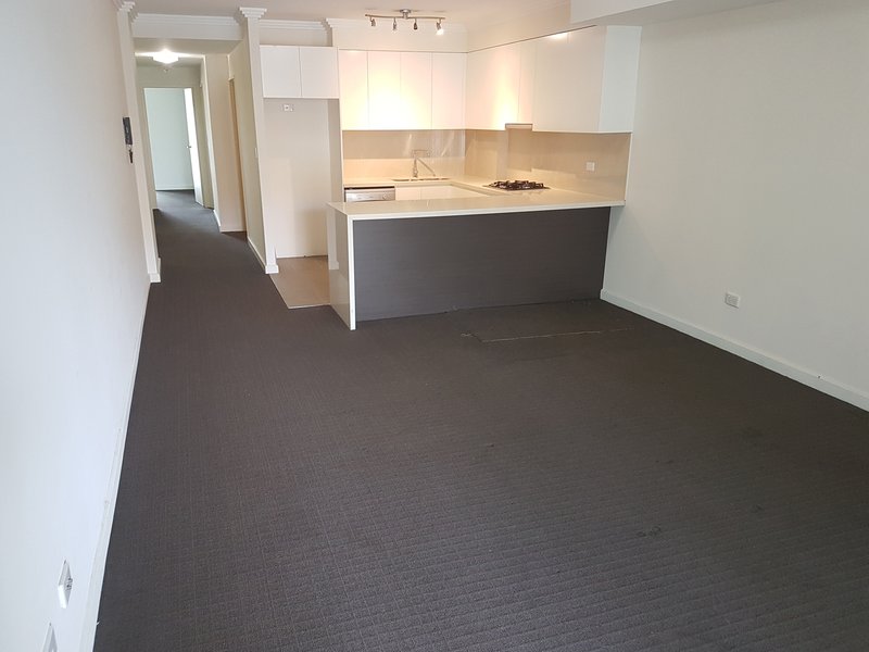 Photo - 49/15 Lusty Street, Wolli Creek NSW 2205 - Image 3