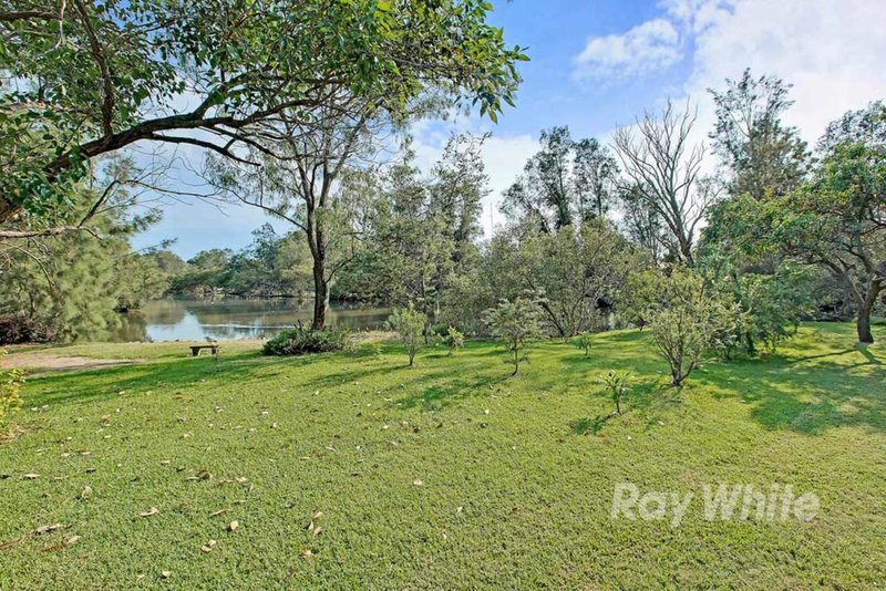 Photo - 4/92 Railway Parade North, Blackalls Park NSW 2283 - Image 2