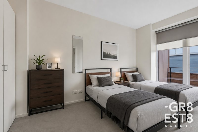 Photo - 4/92 Waverley Road, Malvern East VIC 3145 - Image 10